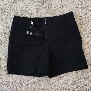 Brand new Loft black shorts sz 6
